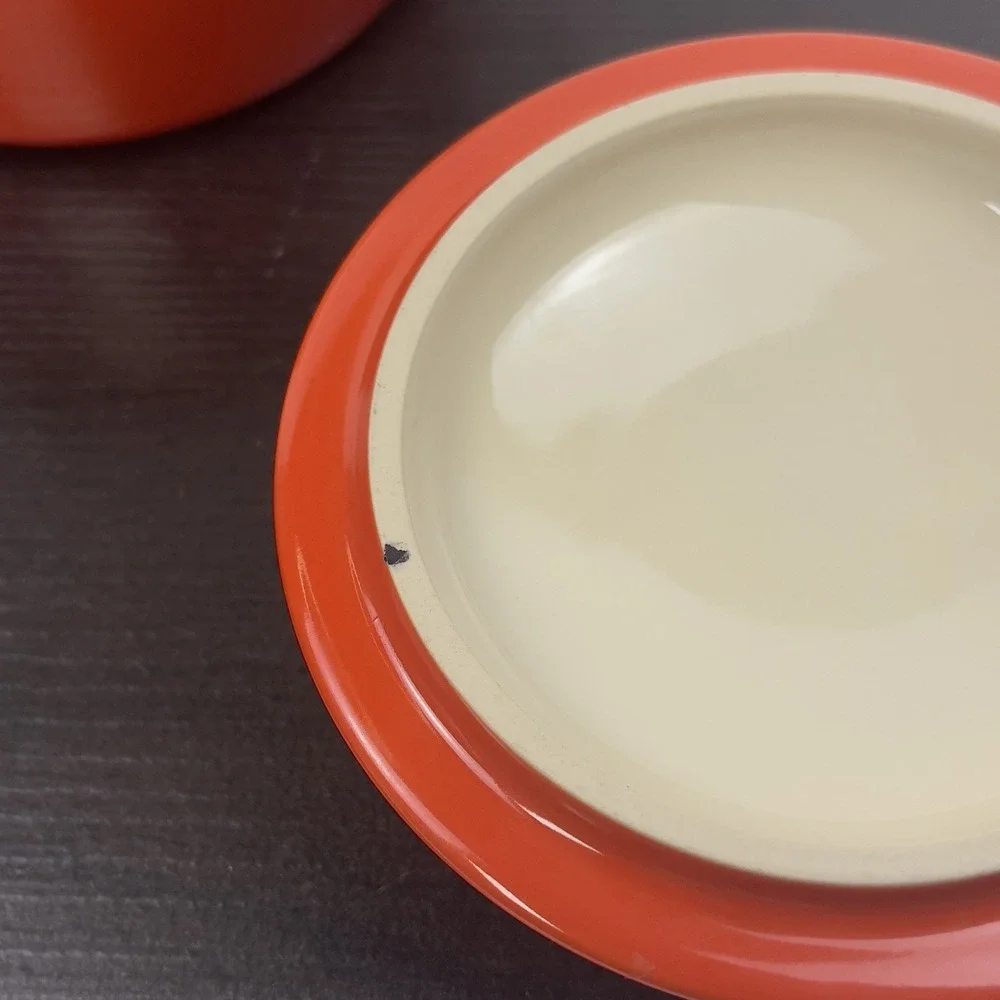 Le Creuset 2X Mini Round Cocotte 8 oz Cerise Stoneware Set of 2 w/Lids New Red